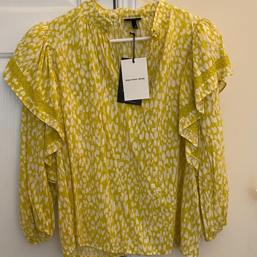 Who What Wear Yellow and White Patterned Blouse